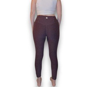 Vuori Women's Leggings in Dark Brown